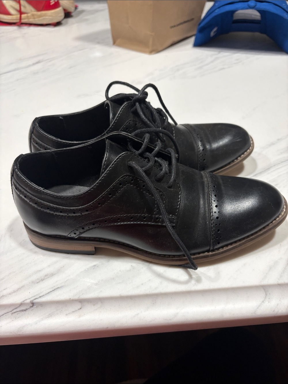 Stacy Adams Black Leather Cap-Toe Brogue Kids Dress Oxfords